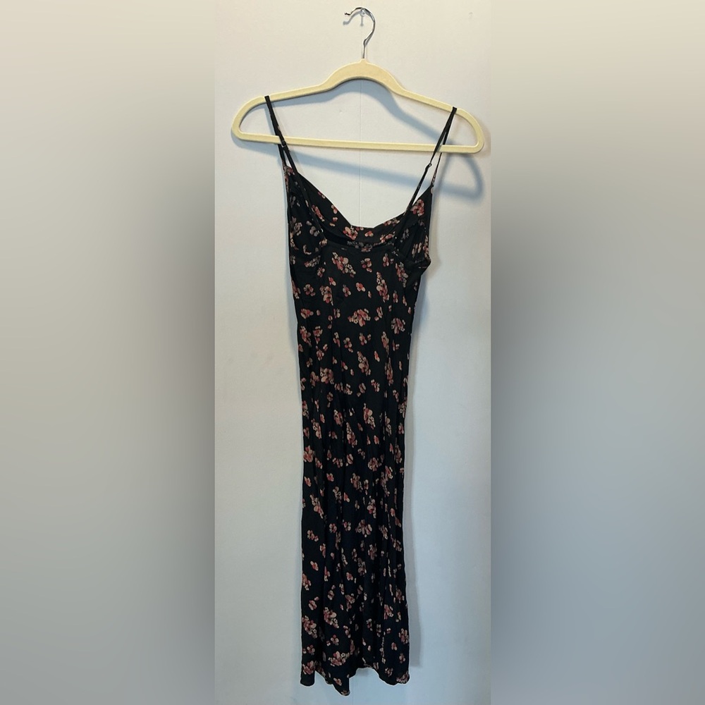 Monet Elegant Black Maxi Dress with Pink Floral Pattern